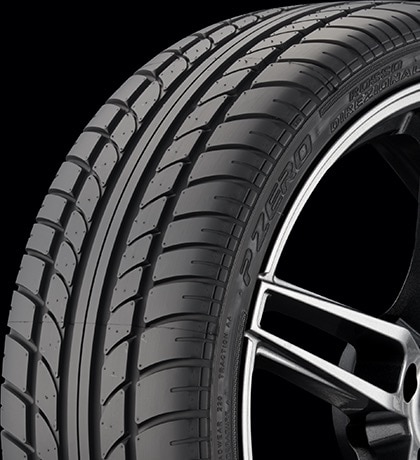 Pirelli P Zero >> P Zero Rosso Pirelli P Zero >> P Zero Rosso