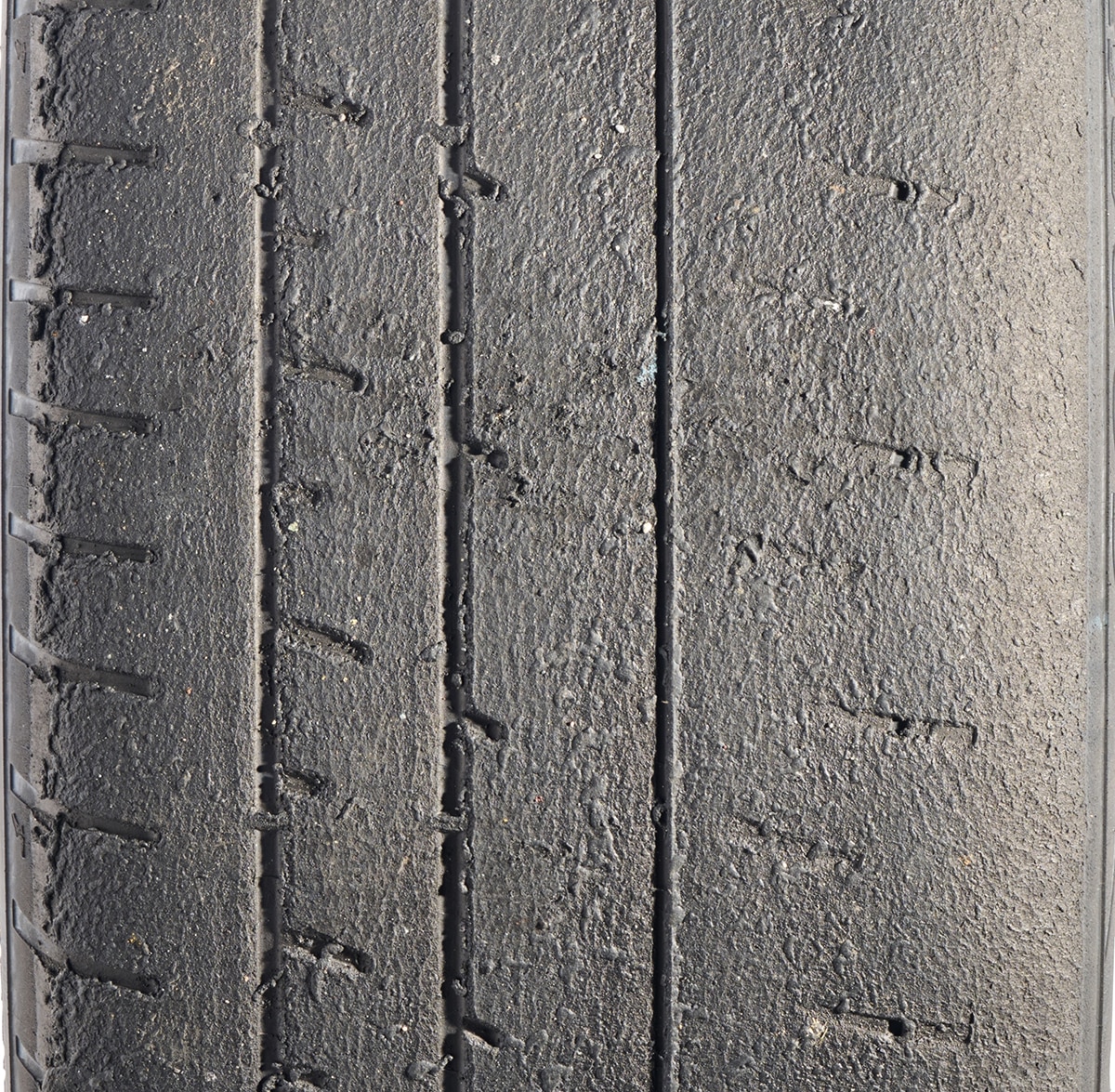 A close up images of the Goodyear Eagle F1 SuperCar 3R tread wear