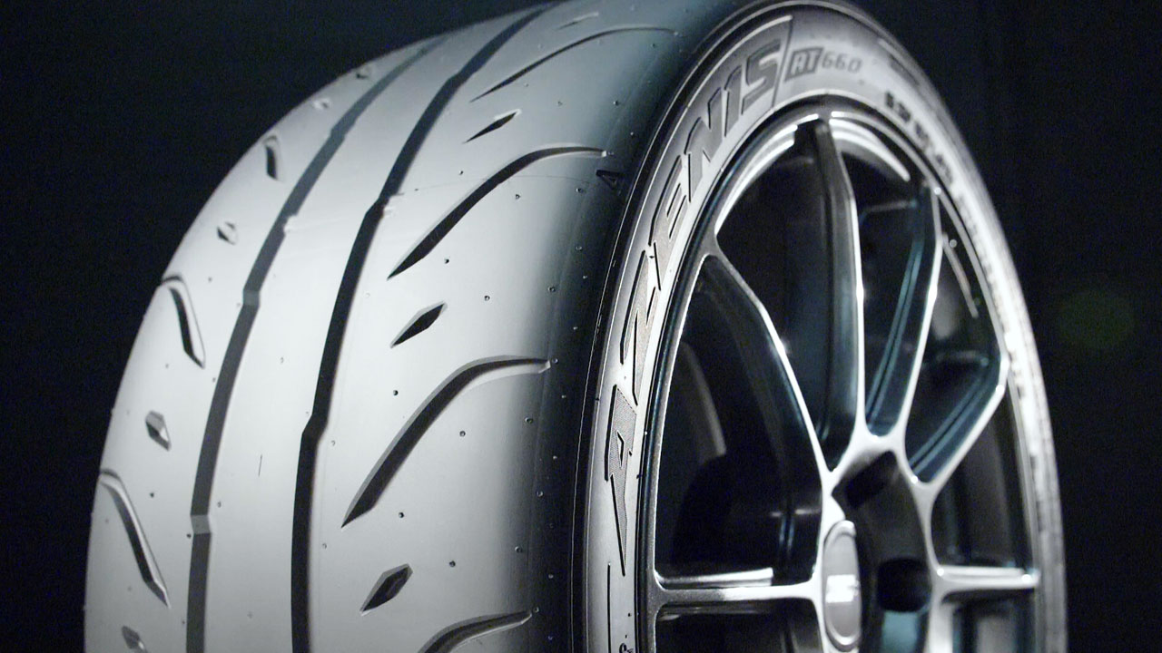 Falken Azenis Rt660 245 40zr15 Falken Azenis Rt660 245 40zr15