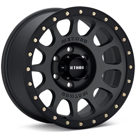 Method MR305 NV Titanium w/Black Lip Wheels 17 In 17x8.5 0 MR30578550800